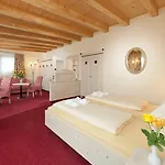 Szálloda Aktivhotel Schweizerhof