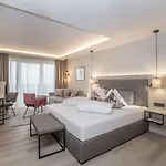 Aktivhotel Schweizerhof Szálloda