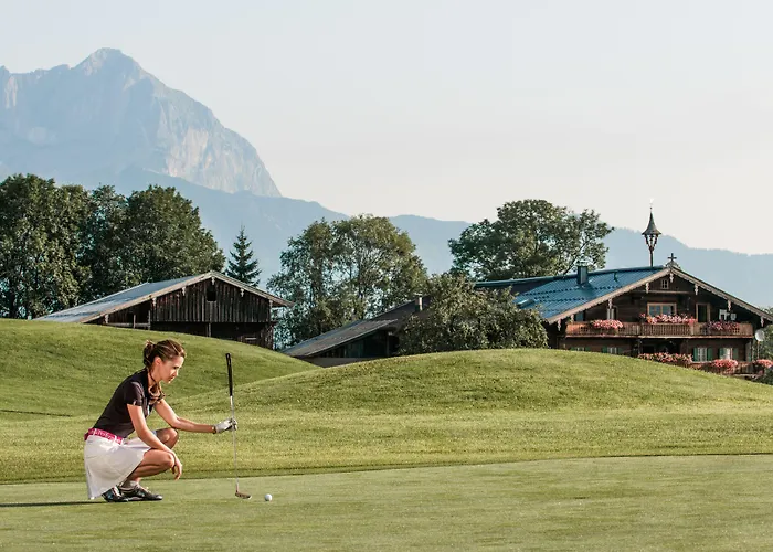 Aktiv Schweizerhof Hotel 4*