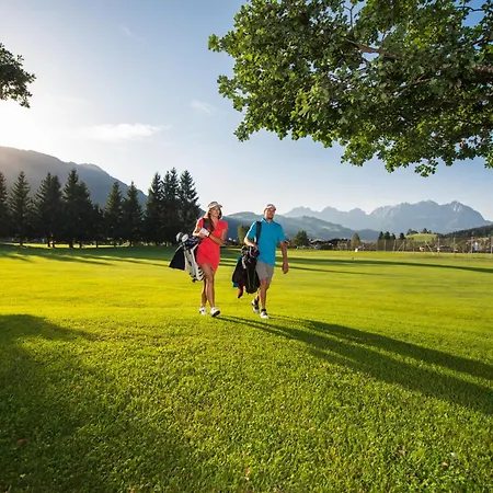 Aktivhotel Schweizerhof 4* Kitzbühel